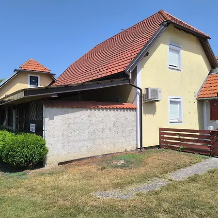 Terme Catez 195 - 2 Karte Apartma Jo-ma Feriehus Brežice